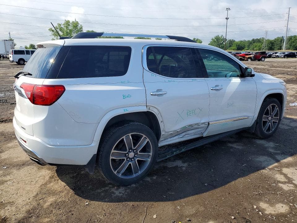 2018 GMC ACADIA DENALI 3