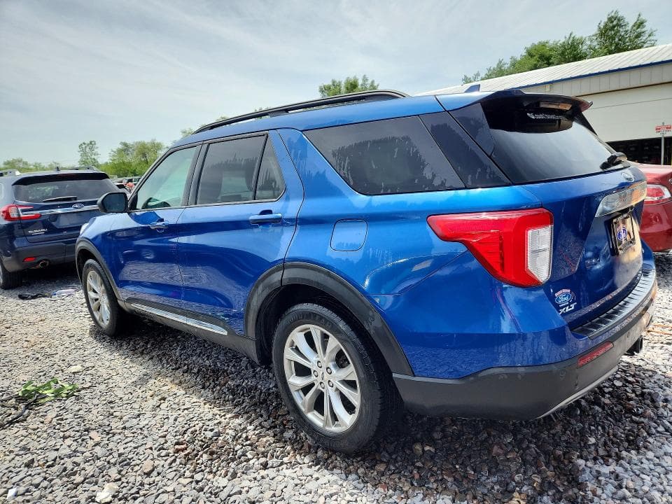 2020 FORD EXPLORER XLT 2