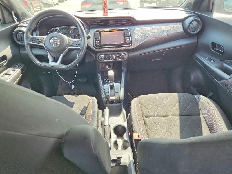 2019 NISSAN KICKS S 8