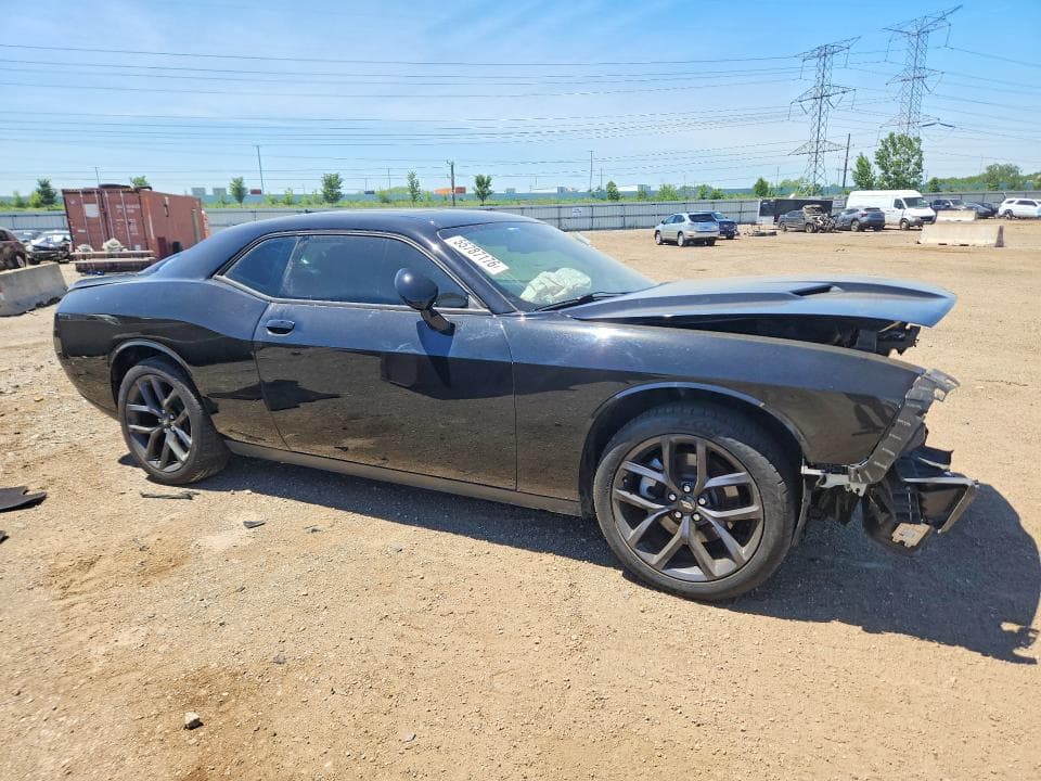 2021 DODGE CHALLENGER 4