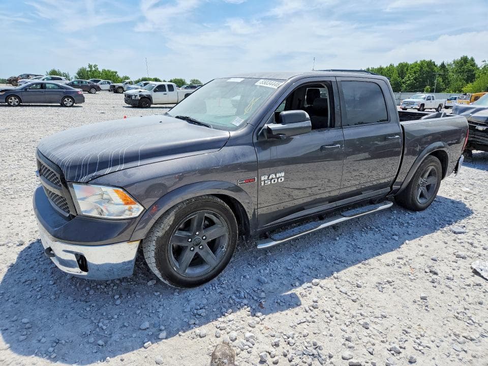 2015 RAM 1500 SLT - 1