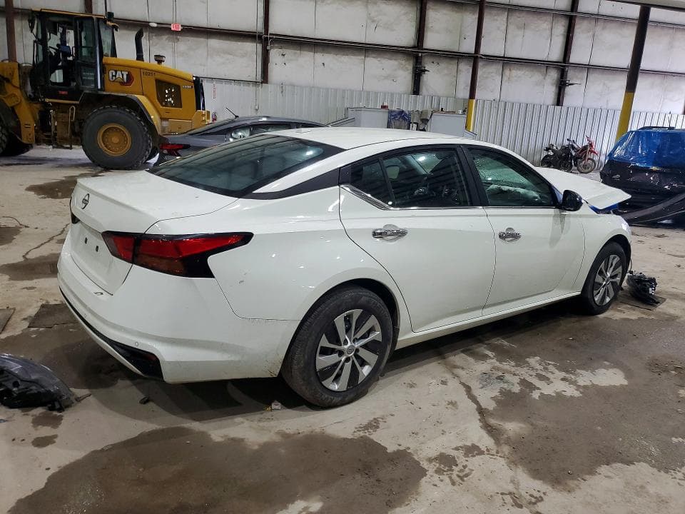 2025 NISSAN ALTIMA S 3