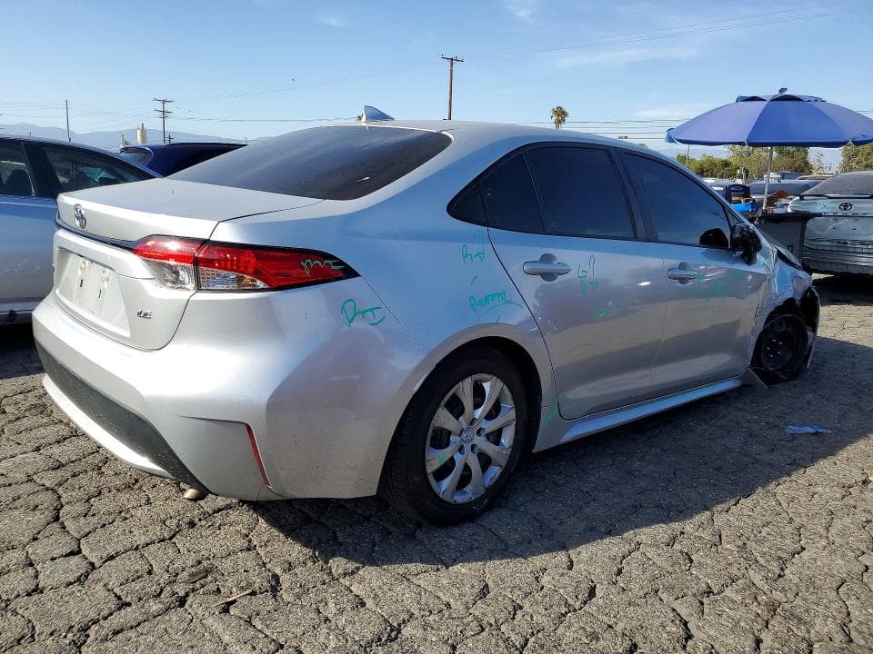 2021 TOYOTA COROLLA LE 3