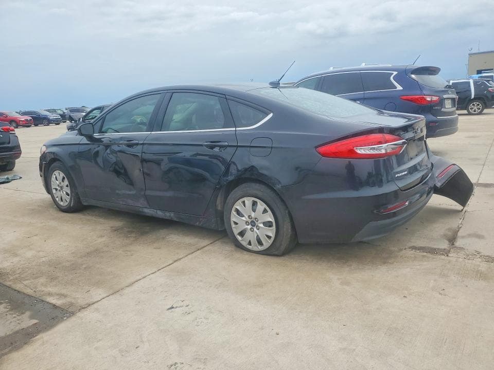 2019 FORD FUSION S 2