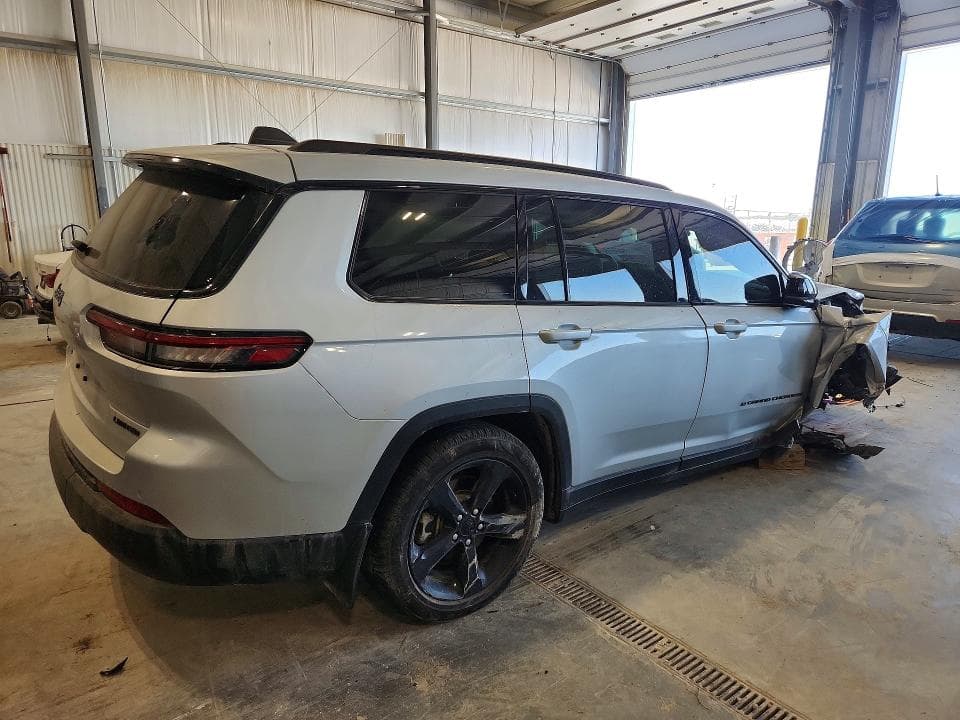 2022 JEEP GRAND CHEROKEE L LIMITED 3