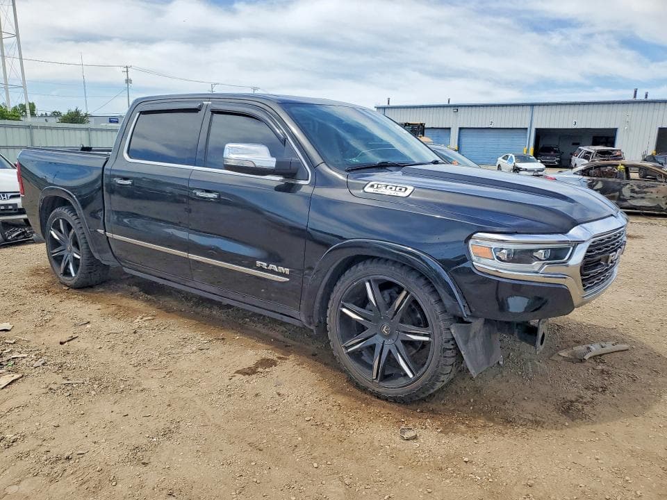 2019 RAM 1500 LIMITED 4