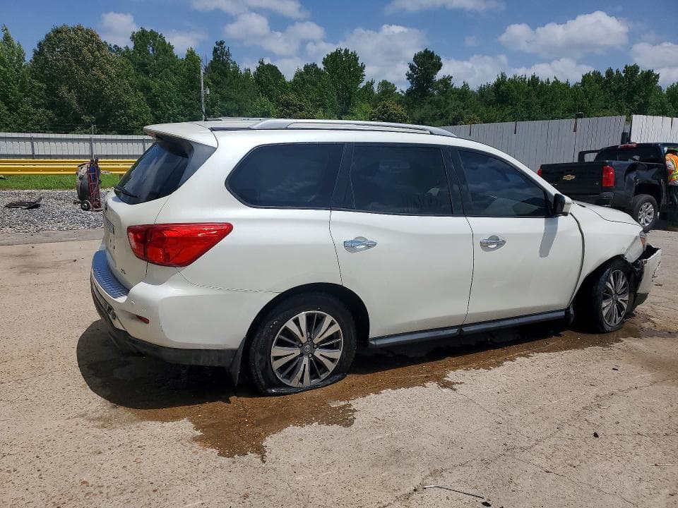 2017 NISSAN PATHFINDER SL 3