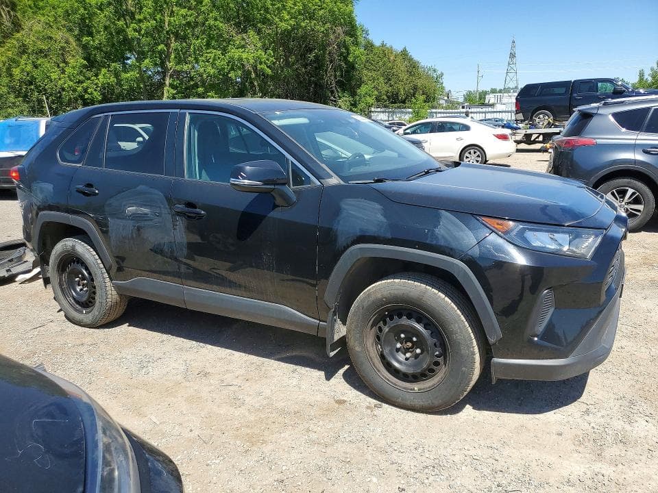 2022 TOYOTA RAV4 LE 4
