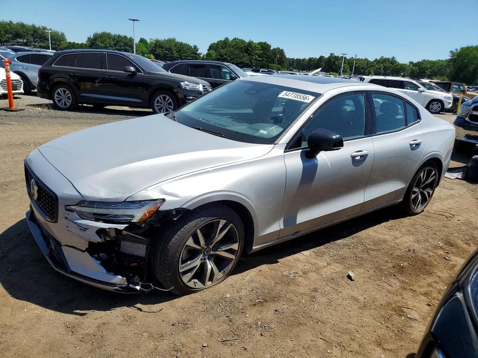 2024 VOLVO S60 PLUS - 1