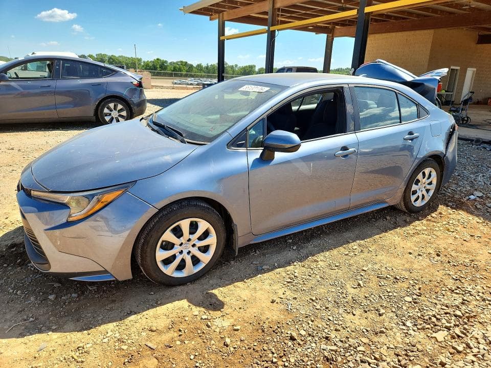 2026 TOYOTA COROLLA LE - 1