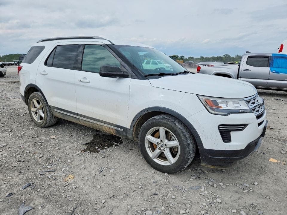 2019 FORD EXPLORER XLT 4