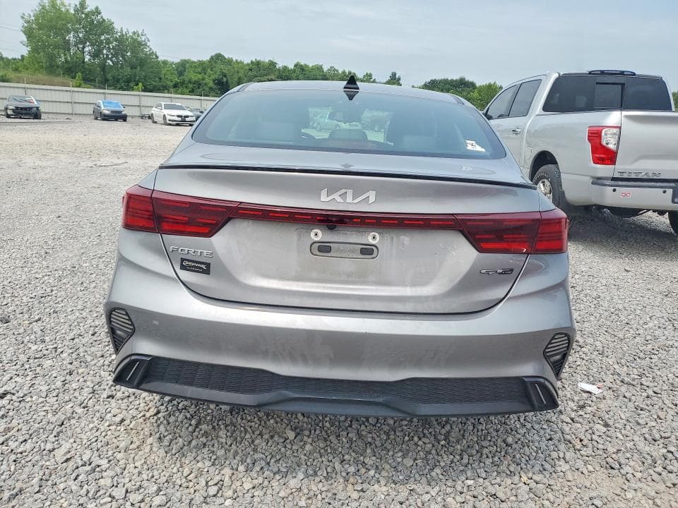 2024 KIA FORTE GT LINE 6