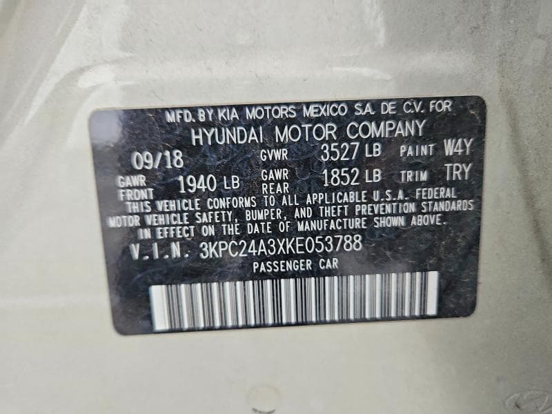 2019 HYUNDAI ACCENT SE 12