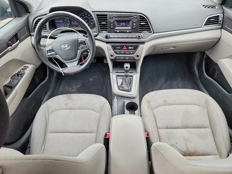 2017 HYUNDAI ELANTRA SE 8