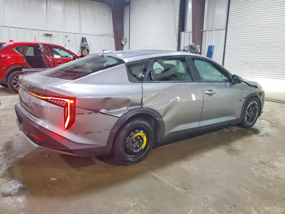 2025 KIA K4 EX 3