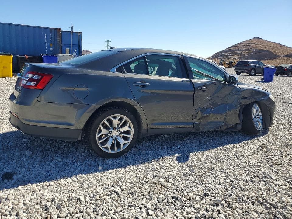 2017 FORD TAURUS LIMITED 3
