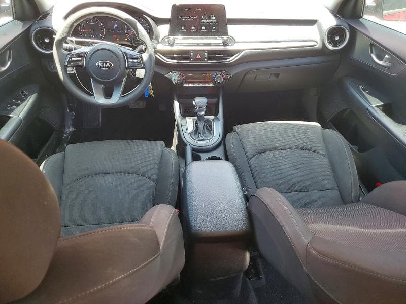 2019 KIA FORTE LXS 8