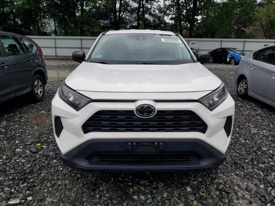 2019 TOYOTA RAV4 LE 5