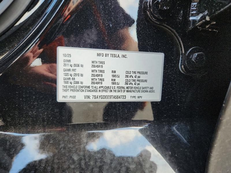 2026 TESLA MODEL Y 12