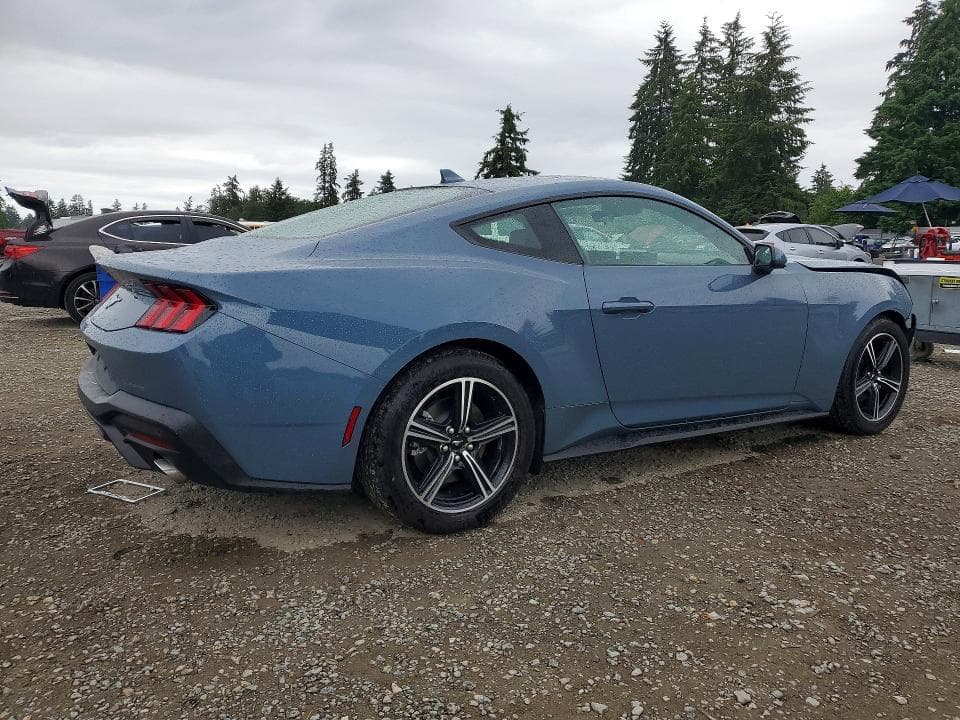 2025 FORD MUSTANG 3