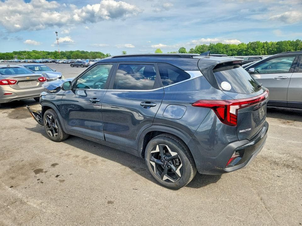 2024 KIA SELTOS EX 2