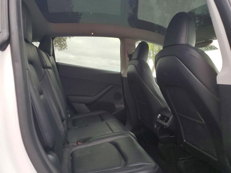 2023 TESLA MODEL Y 10
