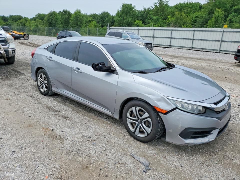 2018 HONDA CIVIC LX 4