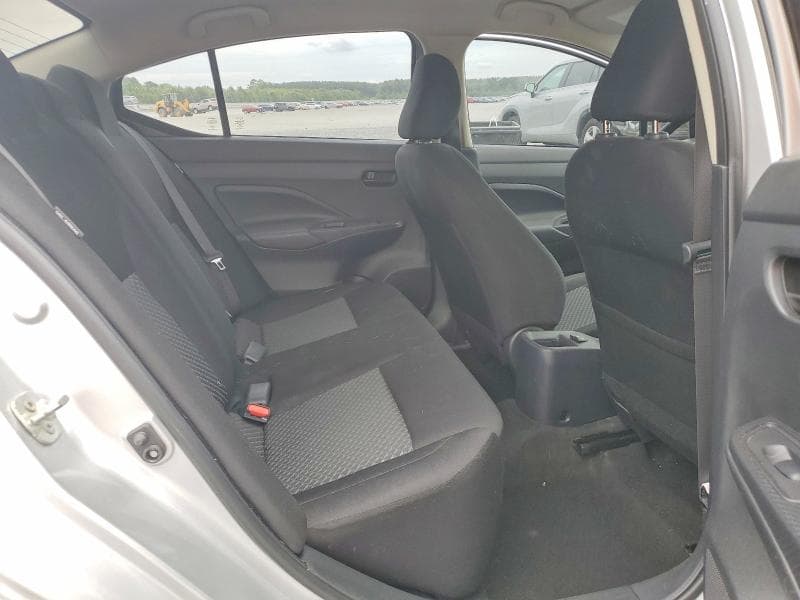 2021 NISSAN VERSA S 10