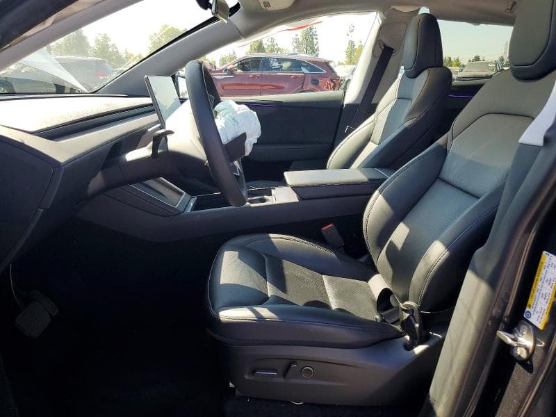 2026 TESLA MODEL Y 7