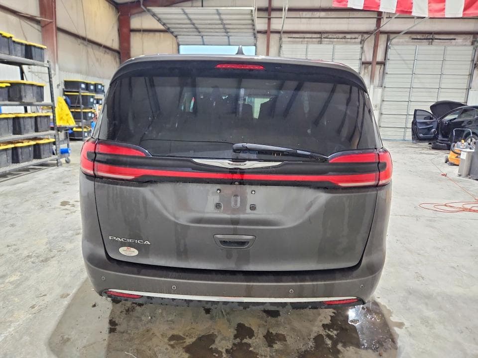 2021 CHRYSLER PACIFICA TOURING L 6