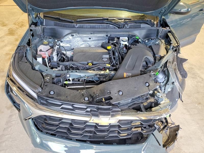 2025 CHEVROLET TRAX 1LT 12