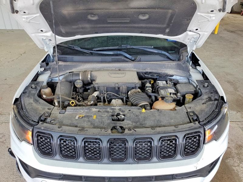 2023 JEEP COMPASS LATITUDE 11
