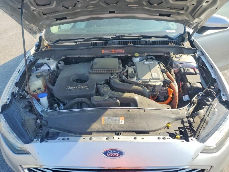 2019 FORD FUSION SE 11