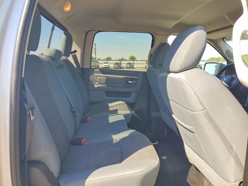 2017 RAM 1500 SLT 10
