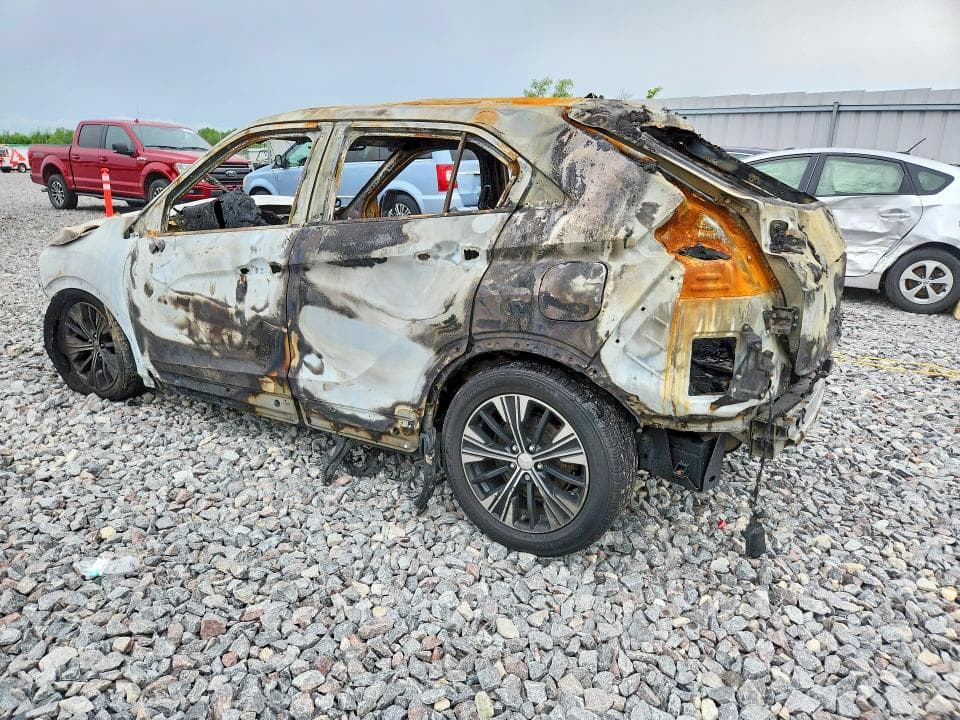 2022 MITSUBISHI ECLIPSE CROSS SE 2