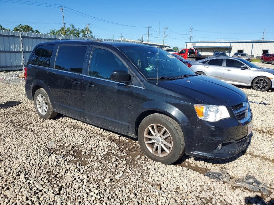 2019 DODGE GRAND CARAVAN SXT 4