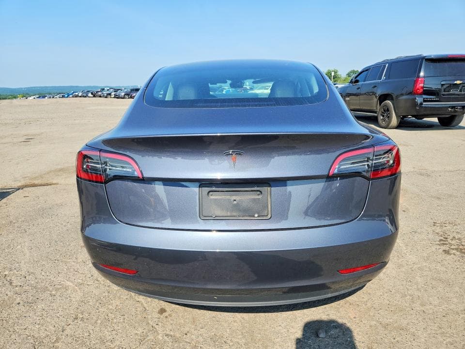 2023 TESLA MODEL 3 6