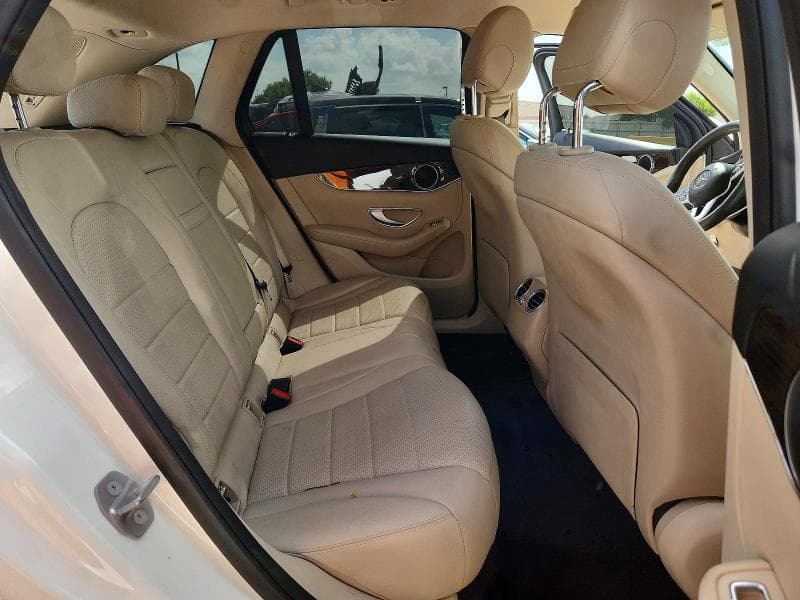 2020 MERCEDES-BENZ GLC 300 11