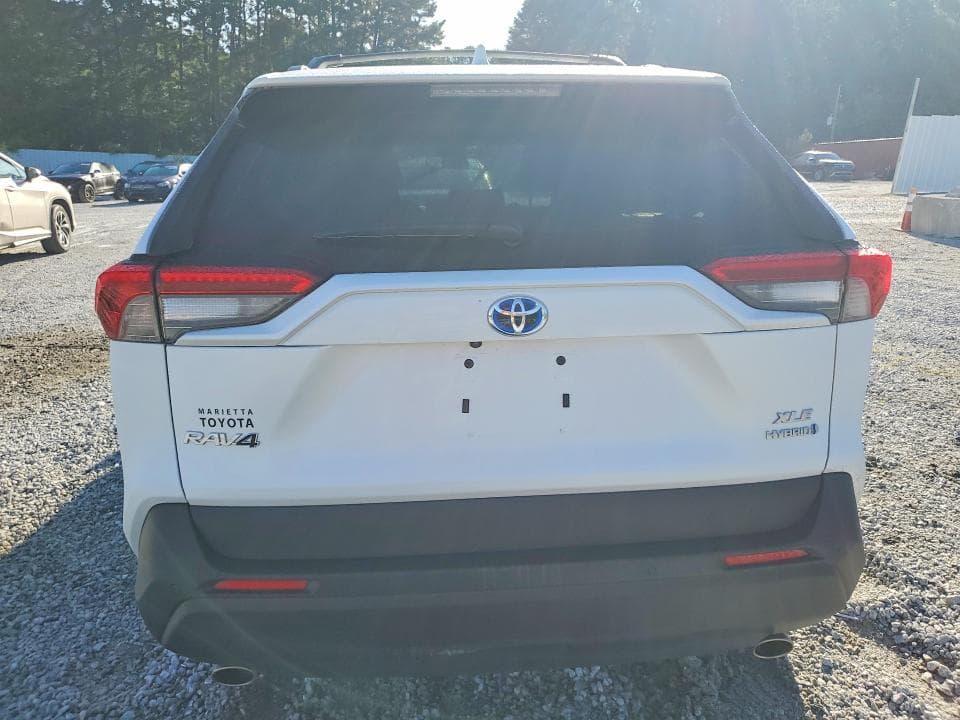 2024 TOYOTA RAV4 XLE PREMIUM 6