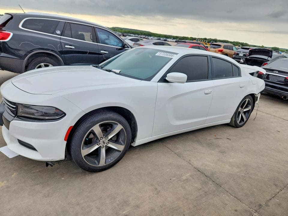2017 DODGE CHARGER SE - 1