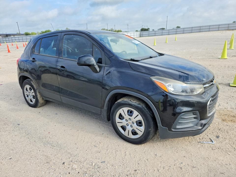 2017 CHEVROLET TRAX LS 4
