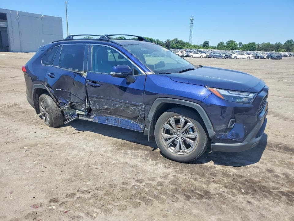 2022 TOYOTA RAV4 XLE PREMIUM 4