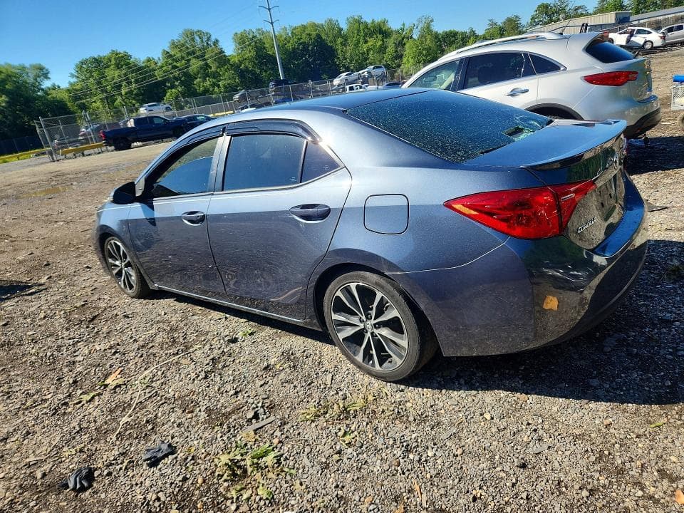 2018 TOYOTA COROLLA SE 2