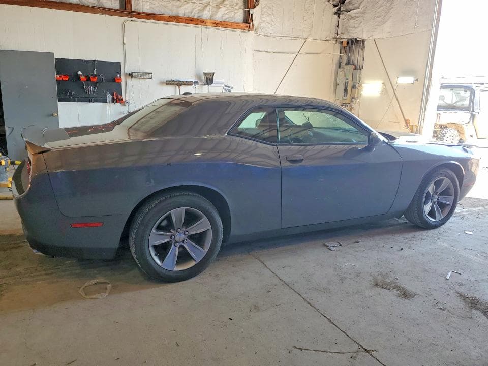 2019 DODGE CHALLENGER SXT 3