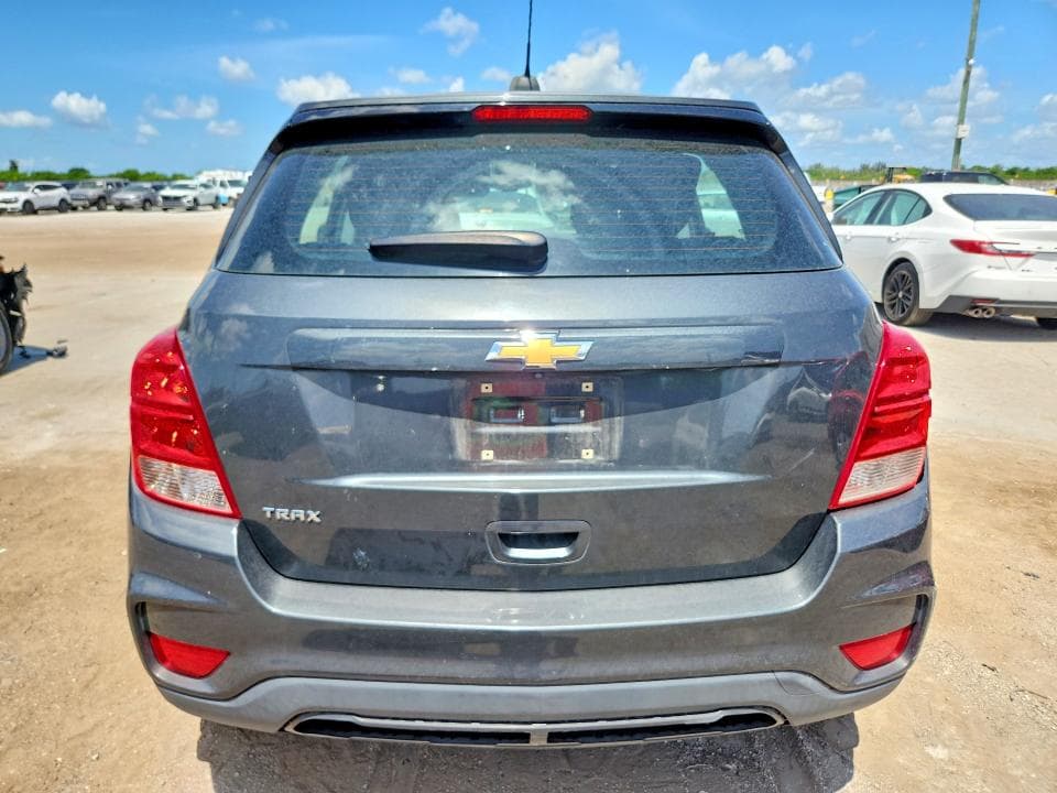 2019 CHEVROLET TRAX LS 6