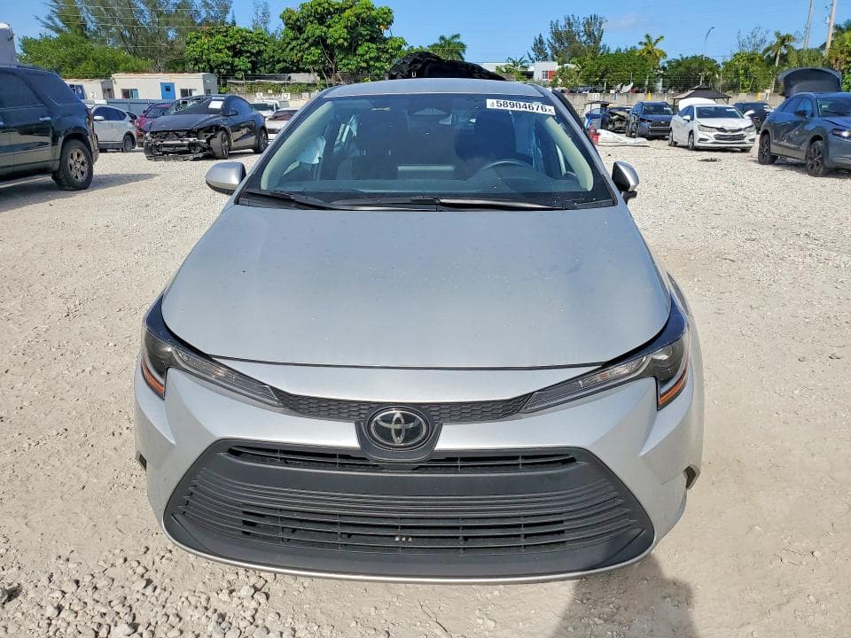 2025 TOYOTA COROLLA LE 5