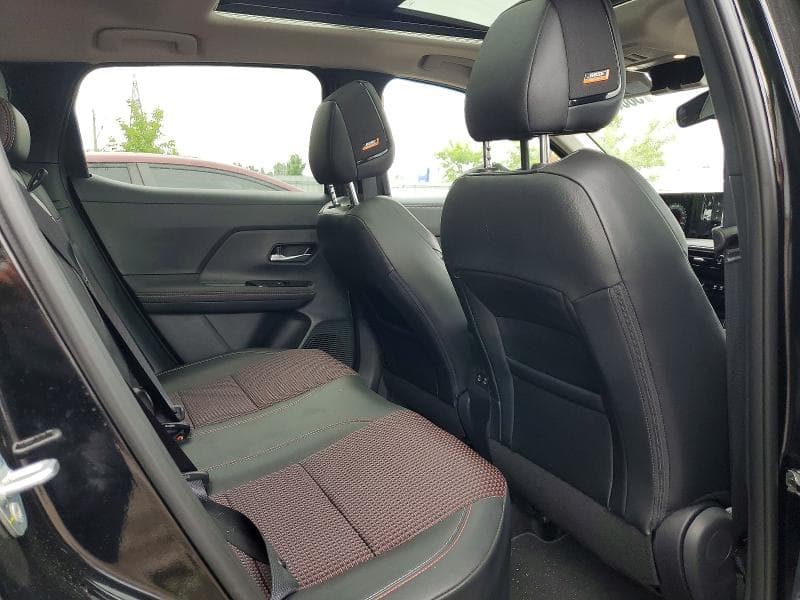 2025 NISSAN KICKS SR 11