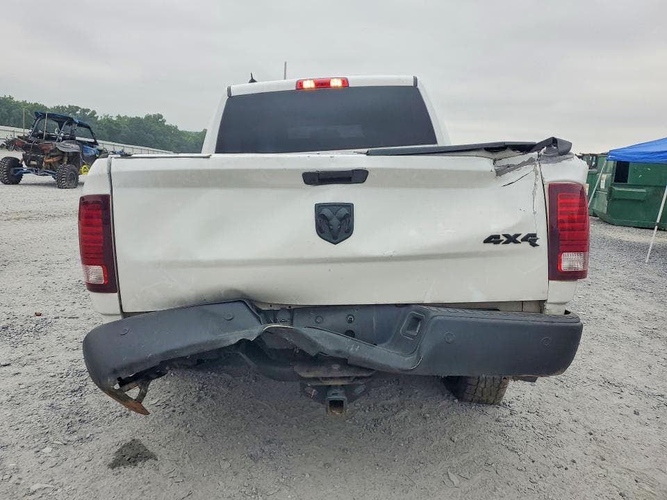 2022 RAM 1500 CLASSIC SLT 6