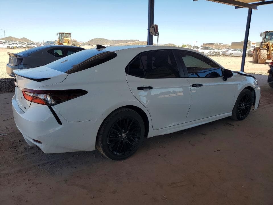 2021 TOYOTA CAMRY SE NIGHTSHADE 3