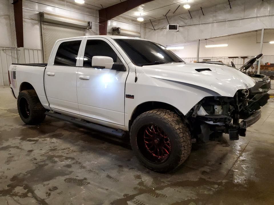 2018 RAM 1500 SPORT 4